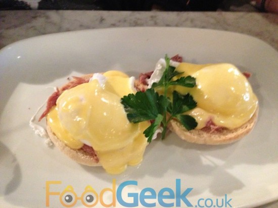 Eggs Benedict