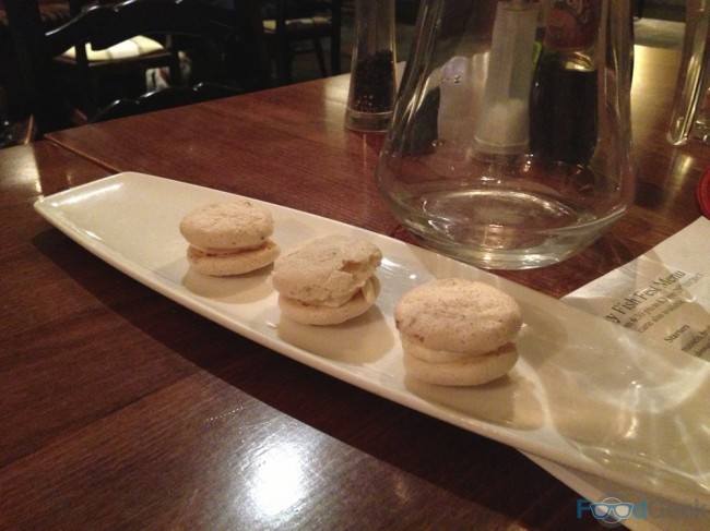 Petit Four - Almond Meringue Macaroons
