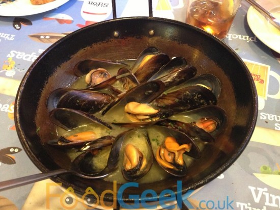 Mussels With White Wine