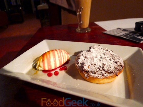 Warm Christmas Cake Tart