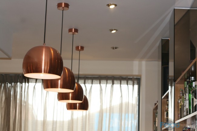 Ziya, Inside